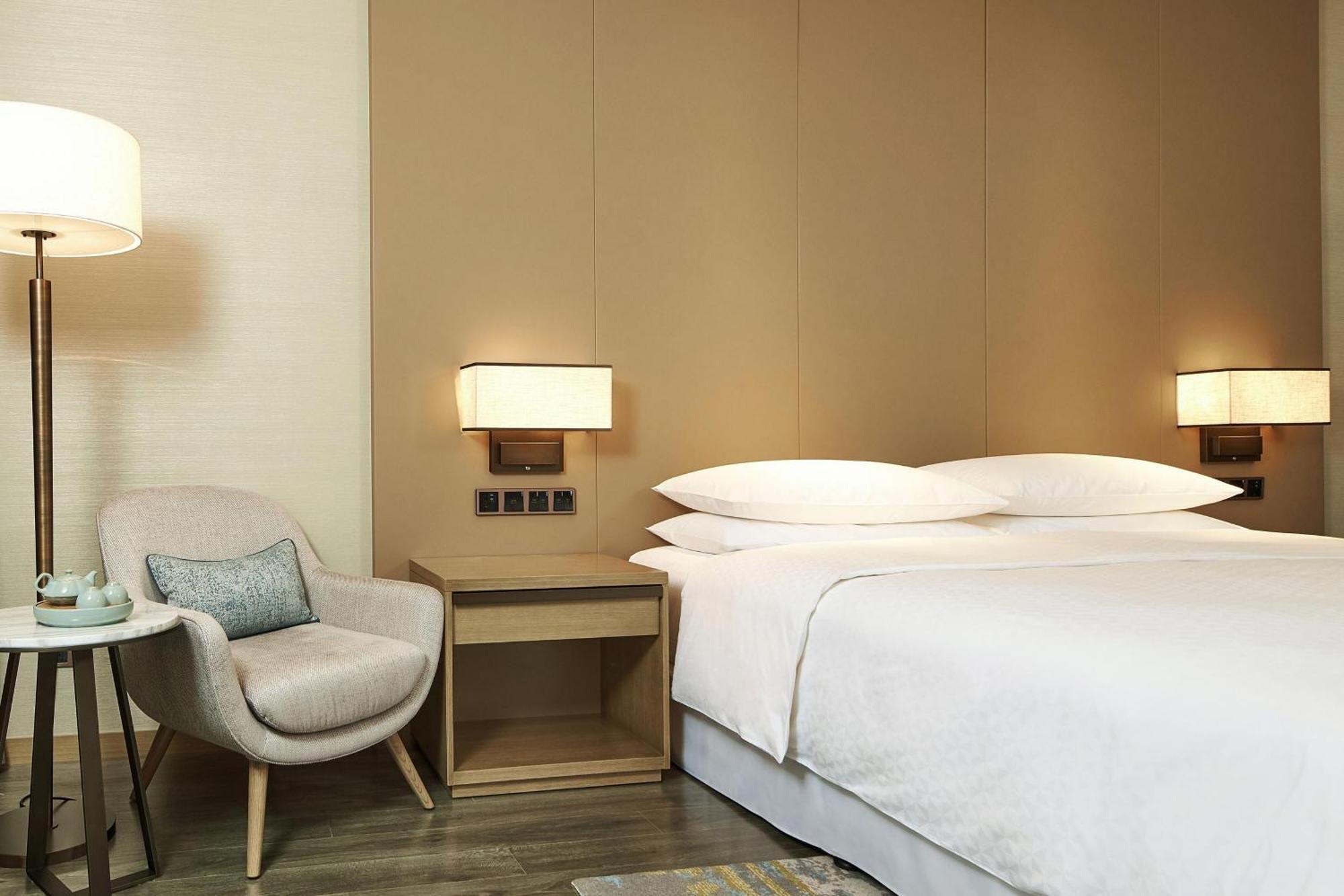 Four Points By Sheraton Gia Hưng Ngoại thất bức ảnh