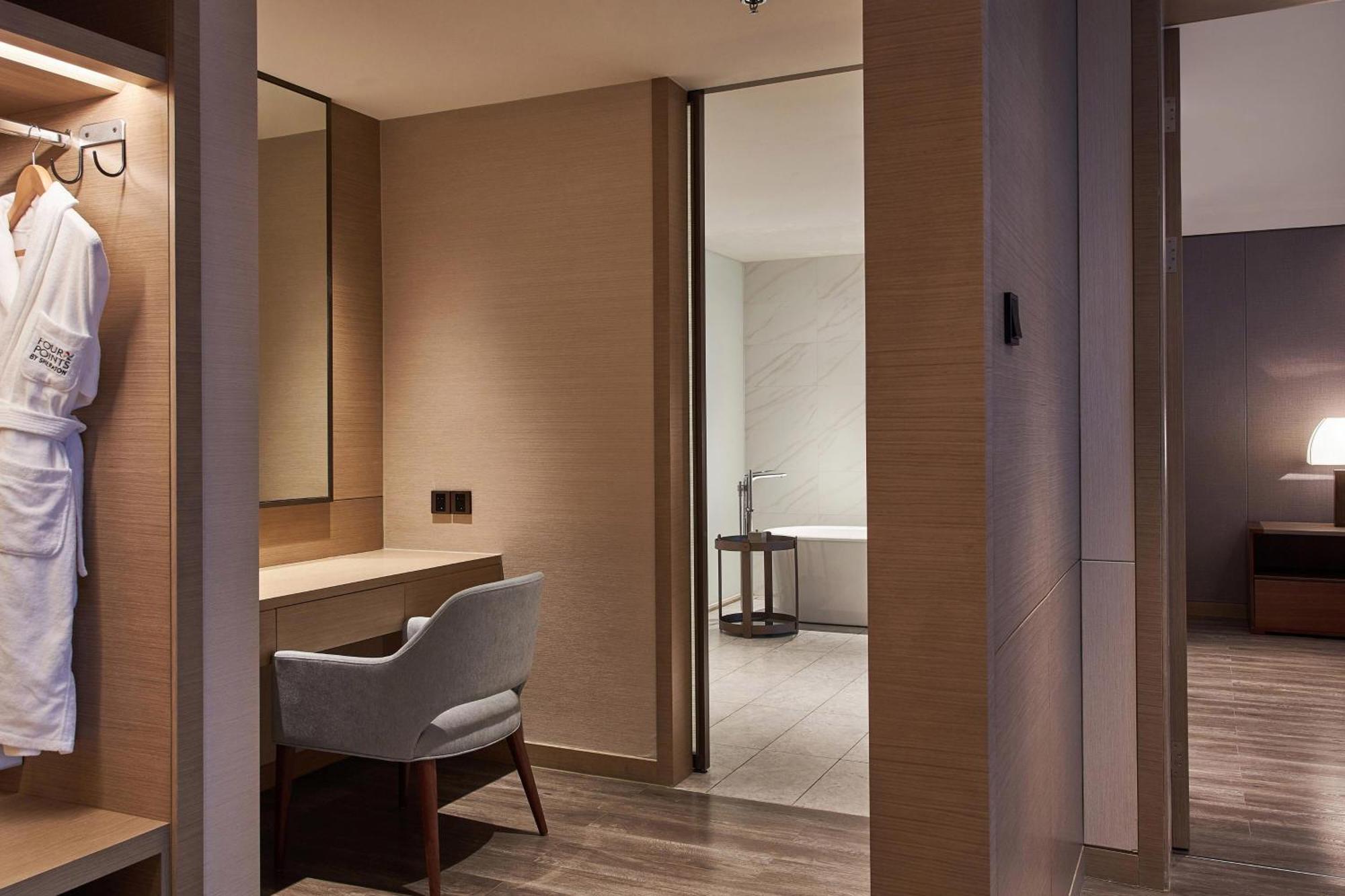 Four Points By Sheraton Gia Hưng Ngoại thất bức ảnh