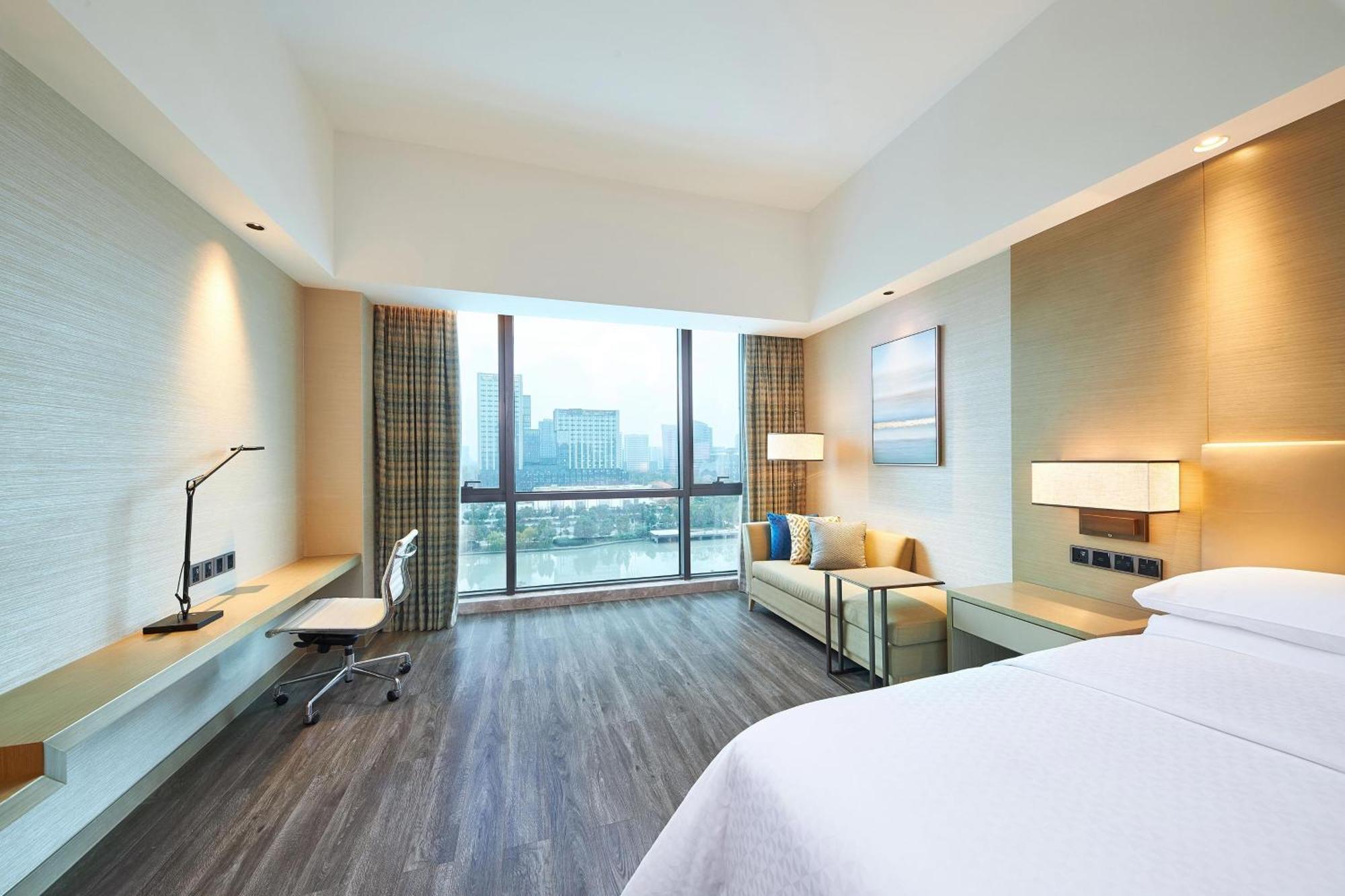 Four Points By Sheraton Gia Hưng Ngoại thất bức ảnh